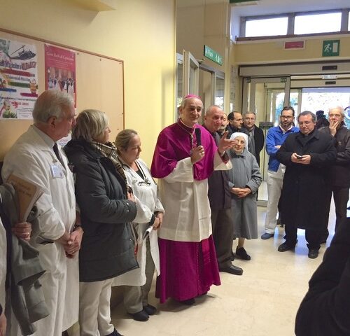Il nuovo Arcivescovo in visita all’Oncologia pediatrica del S.Orsola