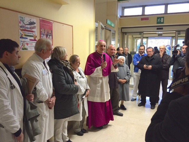 Il nuovo Arcivescovo in visita all’Oncologia pediatrica del S.Orsola