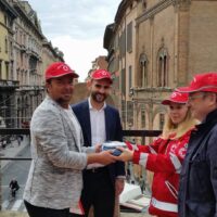 Bologna, la Torre degli Asinelli da oggi ha il suo defibrillatore