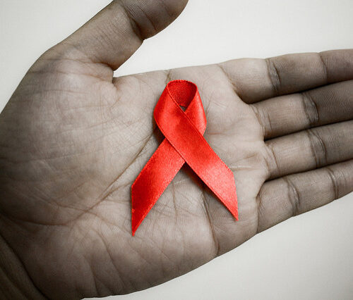 HIV, 1 italiano su 2 non sa cosa sia