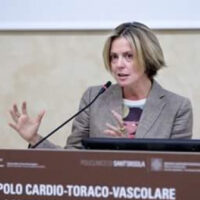 Allarme meningite. Lorenzin: "Vaccinate i bambini, è l'unico modo per difendersi"