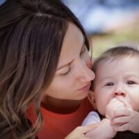 Ingestione di monete, bottoni, caramelle. Così ogni settimana un bimbo perde la vita