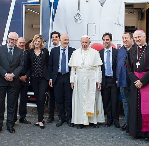 Giornata Mondiale per il Cuore, dal Gemelli parte il Camion del Cuore