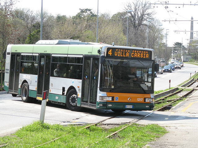 Reggio Emilia, ragazzo Down multato sul bus per il biglietto sbagliato