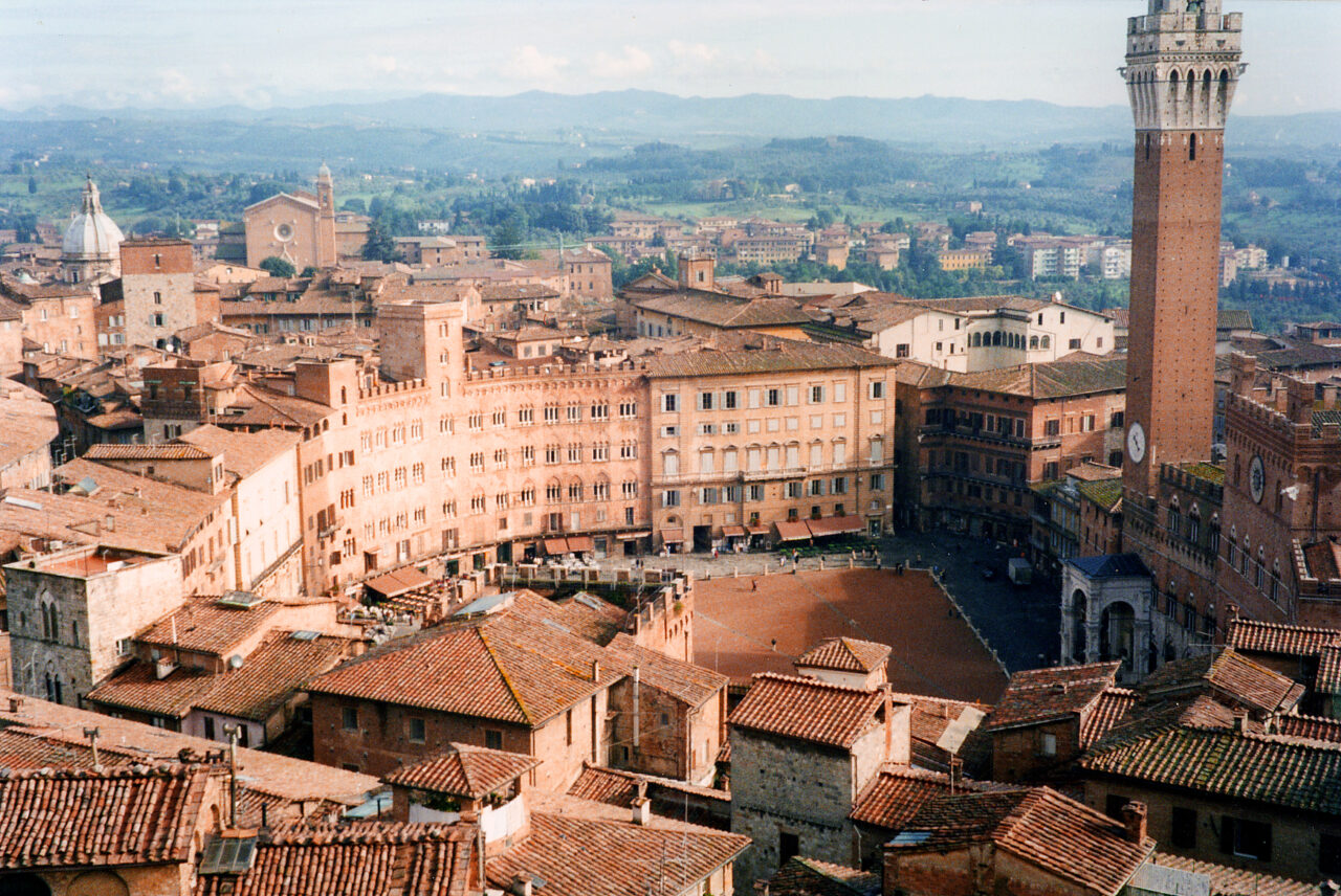 Università di Siena. Offerta formativa posta laurea per le Professioni Sanitarie