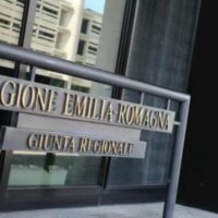 Vaccini obbligatori per l’iscrizione al nido, l’Emilia-Romagna apre la strada