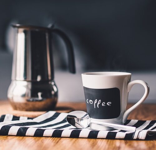 Contro la demenza tre caffè al giorno