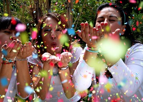 Serata con gli amici? Anti stress ideale, uno studio lo dimostra