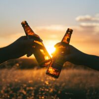 Per preservare il colesterolo buono, bere una birra al giorno?