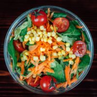 Attenzione alle insalate in busta, rischio salmonella