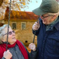 La demenza colpisce meno gli anziani, ma i casi sono in aumento