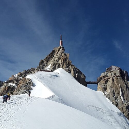 Cuore e montagna: attenzione al freddo e alle alte quote