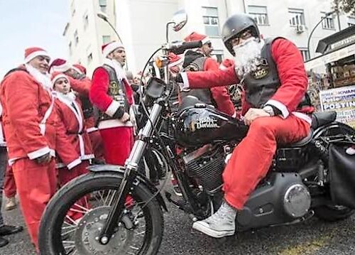 Babbo Natale arriva in moto. All’Umberto I