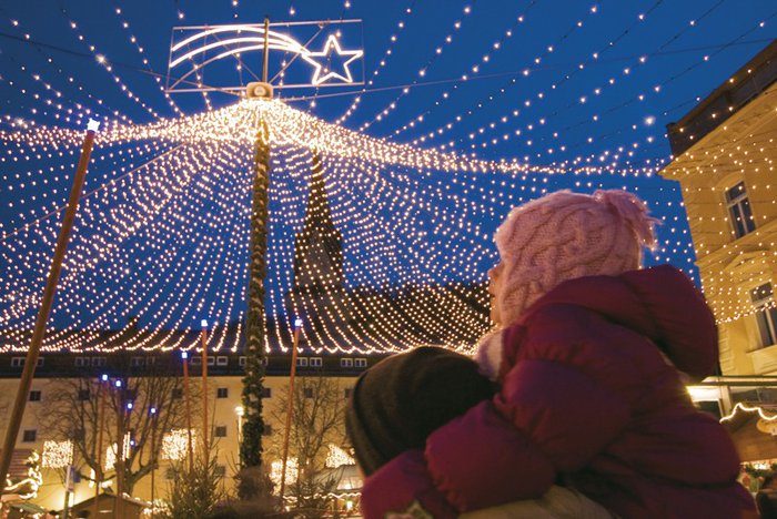 Depressi a Natale? Perché si è soli in mezzo alla folla e c’è il passaggio da un anno all’altro