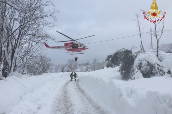 Terremoto, Vigili del fuoco italiani “Miglior team al mondo”