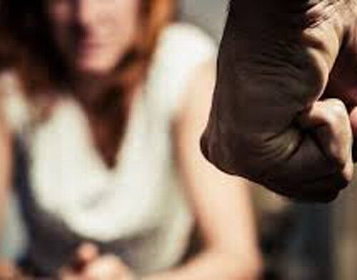 “Se ti ama ti picchia”, in Russia depenalizzate le violenze domestiche