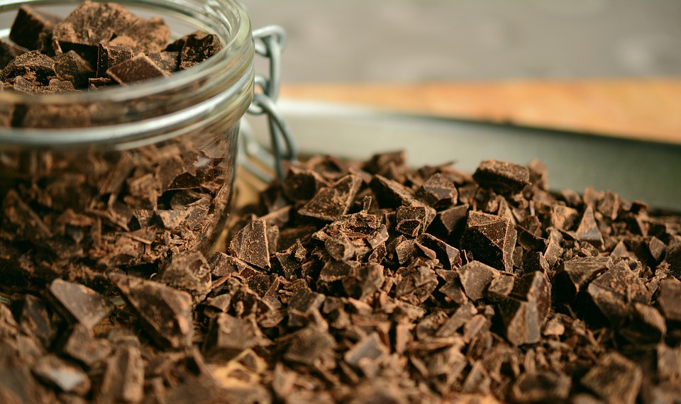 Sanità, 60 grammi di cioccolato alla settimana fanno bene al cuore