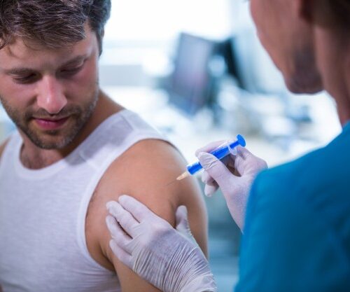 Papilloma Virus: 1/3 tumori colpisce maschi, vaccinare anche ragazzi