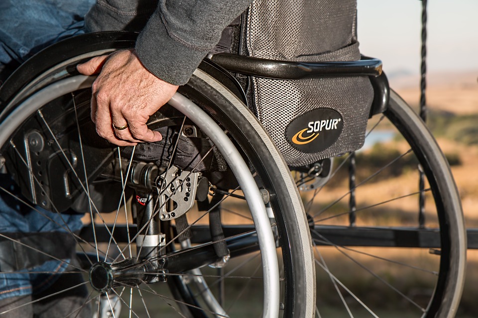 Disabilità. Parlare con termini giusti: Carta Deontologica per giornalisti