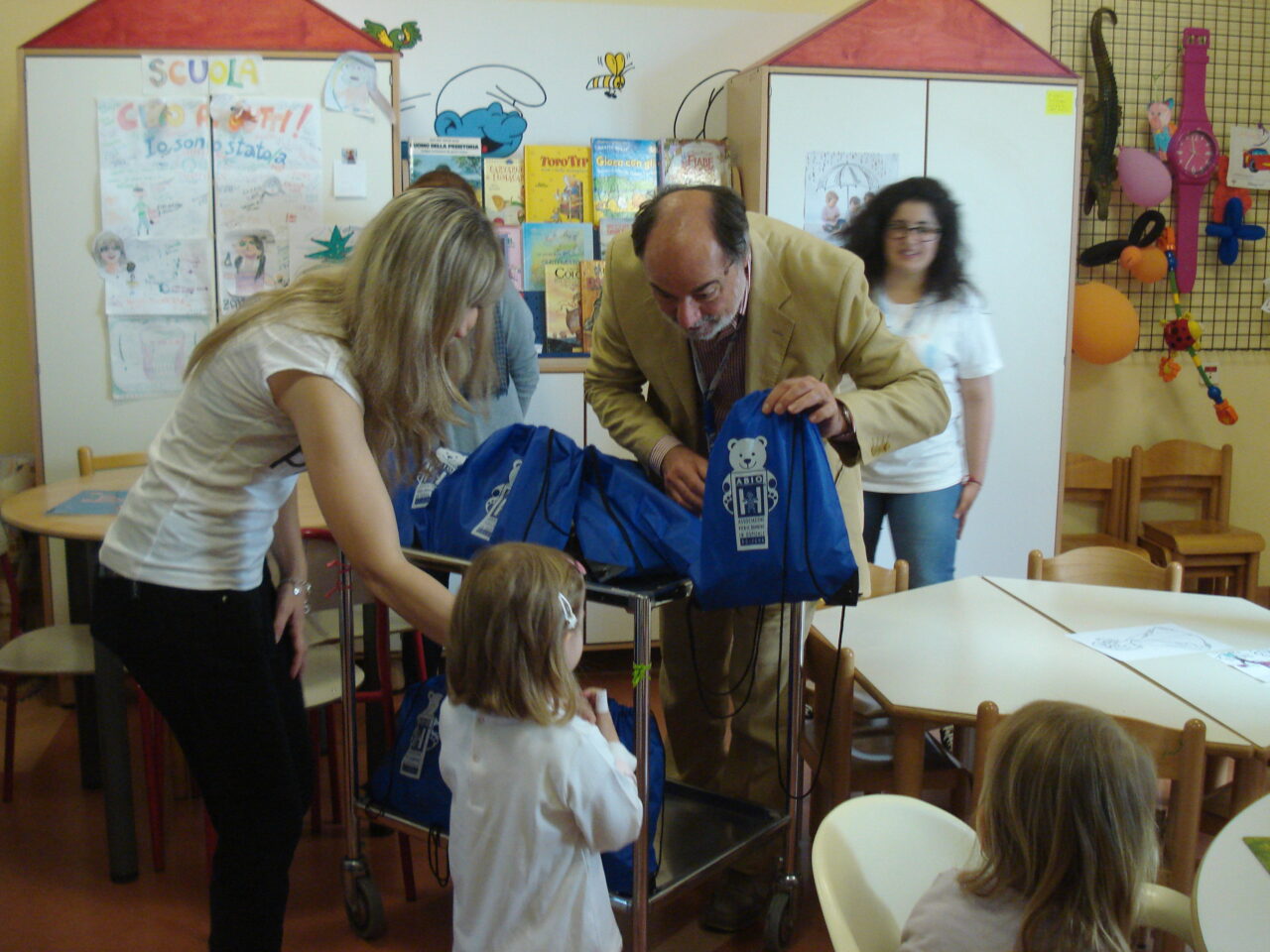 1000 kit accoglienza per la Pediatria del Maggiore