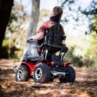 DISABILITÀ. EXTREME X8, ECCO 'CARROZZINA 4X4' CHE SUPERA GLI OSTACOLI