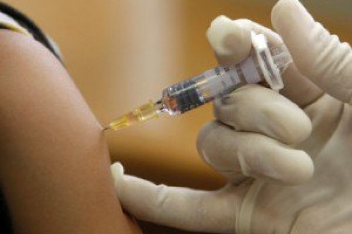 Vaccini, Simit: “Interrompere diffusione alcune malattie infettive prevenibili”