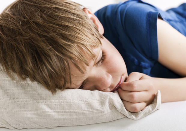 Il sonnellino aiuto lo sviluppo del linguaggio nel bambino