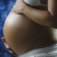 Salute del rene e fertilità femminile. Attenzione anche durante la gravidanza