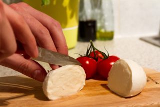 mozzarella-681466_960_720