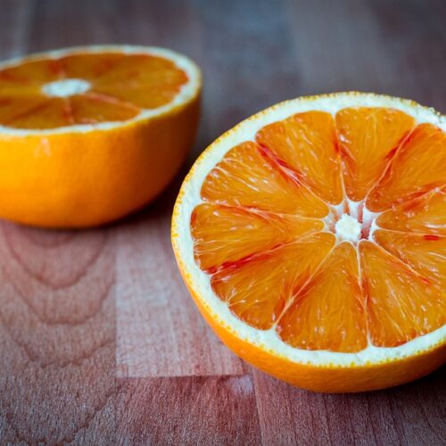 Contro l’influenza ecco la dieta antigelo, da aglio ad arance