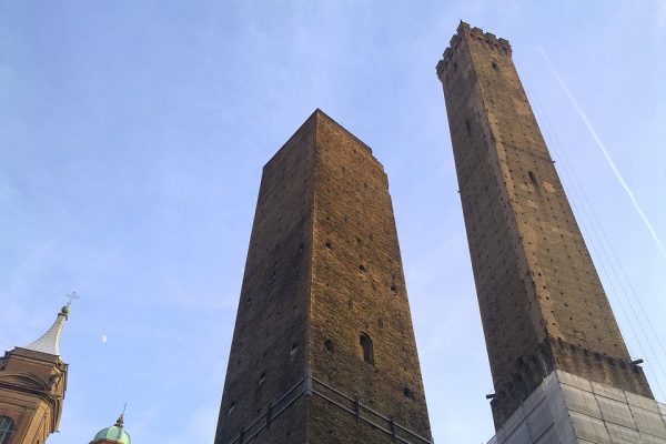 Un pomeriggio per salvare il piccolo Alessandro Maria. Anche Bologna si mobilita