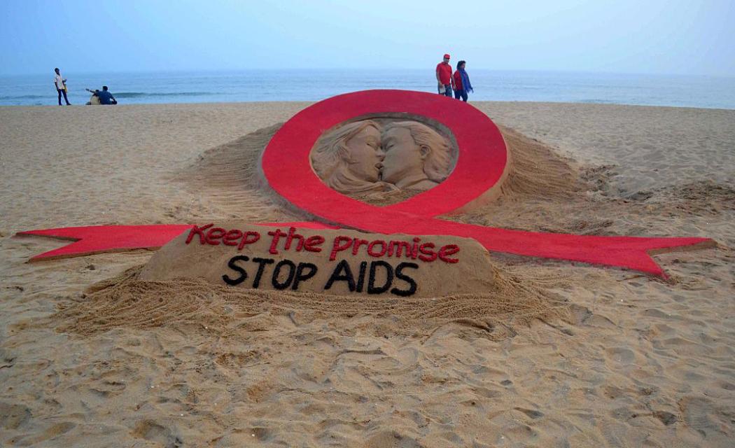 Aids, Unicef: entro il 2030 potrebbero morire 360 mila adolescenti