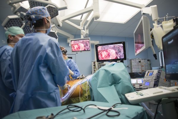 Surgeons hard at work using the latest technology