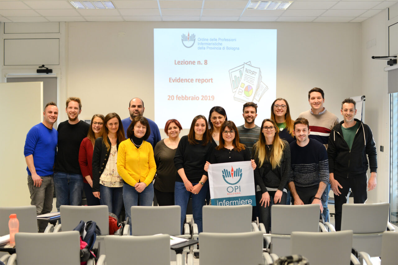 Il gruppo di colleghi neo formati al tema della ricerca scientifica e del nursing basato sulle evidenze 