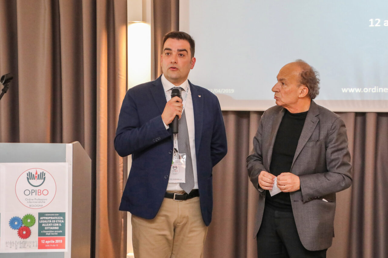 Savoia Hotel Regency, Bologna. 12/04/2019. Seminario ECM Opi Bologna: “Appropriatezza, legalità ed etica: alleati con i cittadini” e Assemblea annuale degli iscritti. SALUTI DELLE AUTORITÀ. Sergio Venturi Assessore alle Politiche per la salute – Regione Emilia – Romagna. Giuliano Barigazzi Presidente della Conferenza Territoriale Sociale e Sanitaria Metropolitana di Bologna. Marco Centola Comandante Rep.Operativo Comando Provinciale Carabinieri). Archivio OPI - foto di Andrea Samaritani