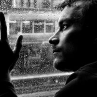Depressione: in 10 punti il percorso per aiutare che vive il dramma del disagio