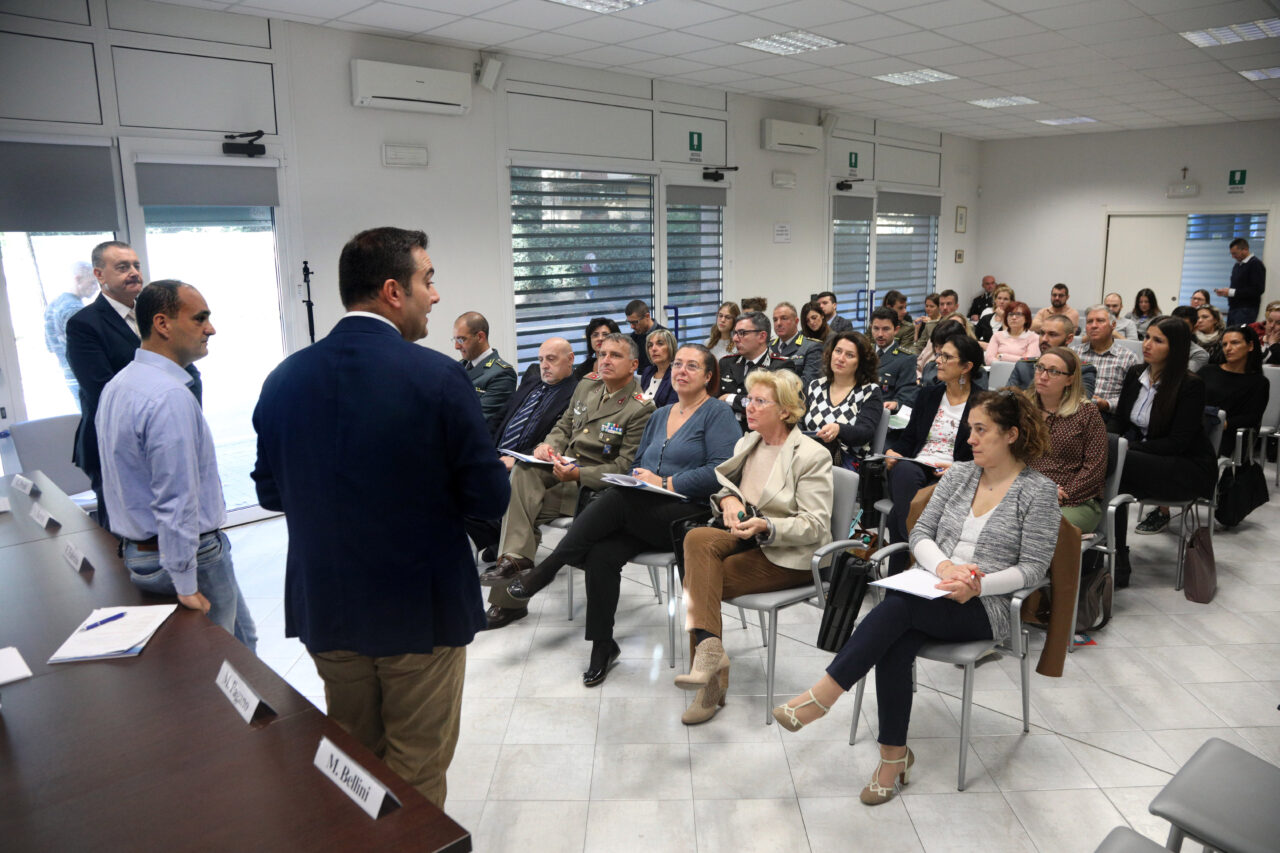 Bologna 18/10/2019. Aula Formazione OPI Bologna. Seminario LO STRESS E IL FENOMENO DEI SUICIDI NELLE FORZE ARMATE E DI POLIZIA, IL RUOLO DELL’INFERMIERE. Saluti istituzionali di Pietro Giurdanella, Andrea Gargiulo, Tarquinio Fornari. Foto Paolo Righi