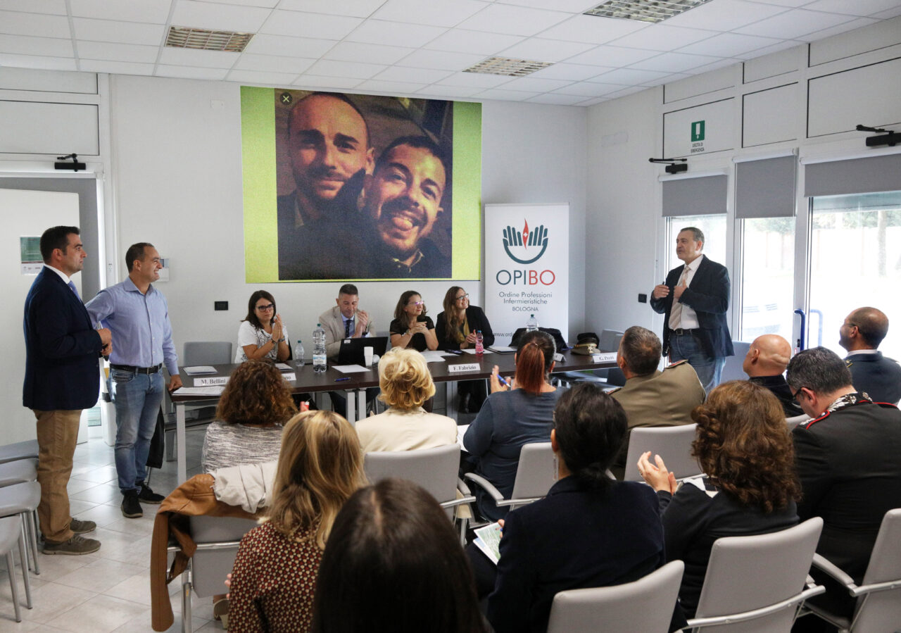 Bologna 18/10/2019. Aula Formazione OPI Bologna. Seminario LO STRESS E IL FENOMENO DEI SUICIDI NELLE FORZE ARMATE E DI POLIZIA, IL RUOLO DELL’INFERMIERE. Saluti istituzionali di Pietro Giurdanella, Andrea Gargiulo, Tarquinio Fornari. Foto Paolo Righi