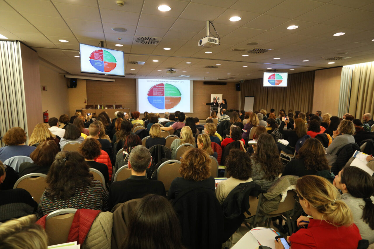 Bologna, 12/11/2019. Aemilia Hotel. Convegno “Infermiere di famiglia: dove il bisogno nasce, se ne prende cura” organizzato dal Coordinamento regionale degli OPI dell’Emilia-Romagna per il 12 novembre 2019. The impact of Community and Family Nursing in response to Population Health Needs. Susan Kent. Foto Paolo Righi